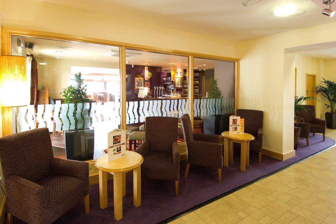 Premier Inn Premier Inn Torquay Seafront Экстерьер фото