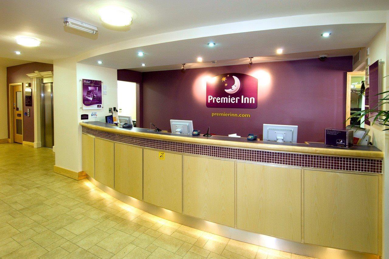 Premier Inn Premier Inn Torquay Seafront Экстерьер фото